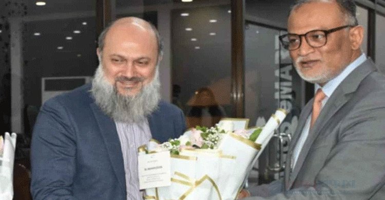 চার দিনের সফরে ঢাকায় পাকিস্তানের বাণিজ্যমন্ত্রী জাম কামাল খান